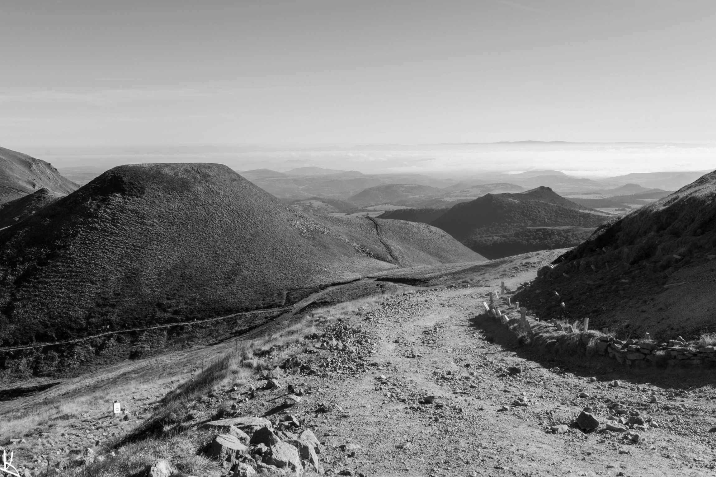 Une route au col de la Cabane